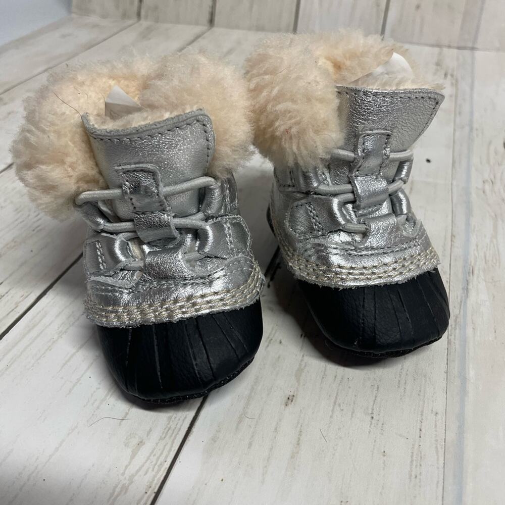 Sorel Silver and Black Kids Snow Boots - Picture 7 of 8